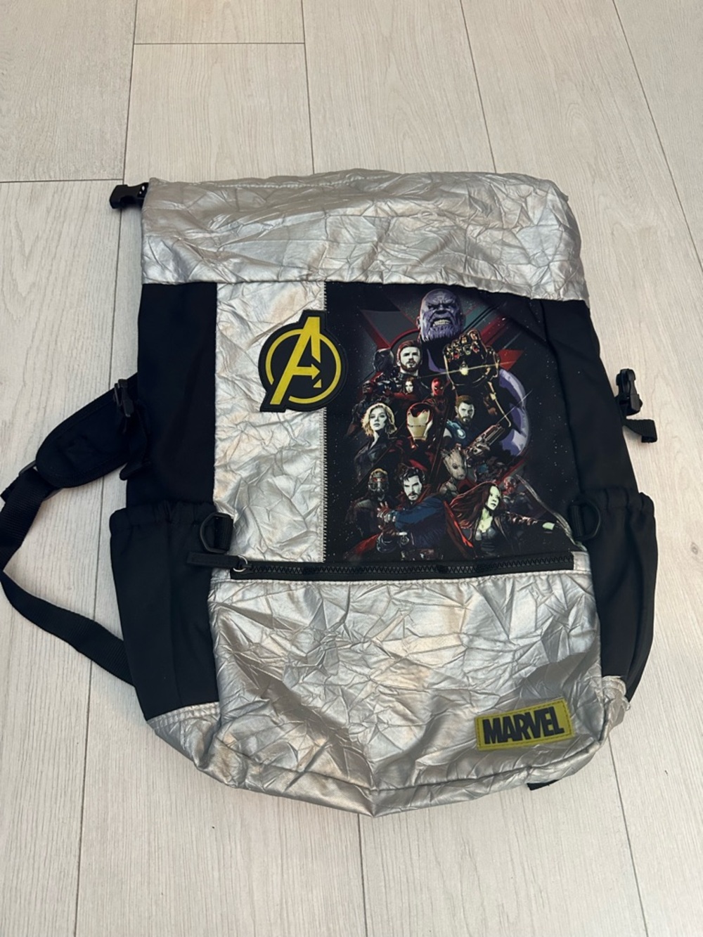 Marvel Disney avengers backpack disney autenthic merch